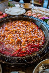 火鍋底料生產(chǎn)廠家，不同火鍋不同的鍋