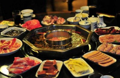 重慶火鍋底料廠，一年四季中的飲食必備
