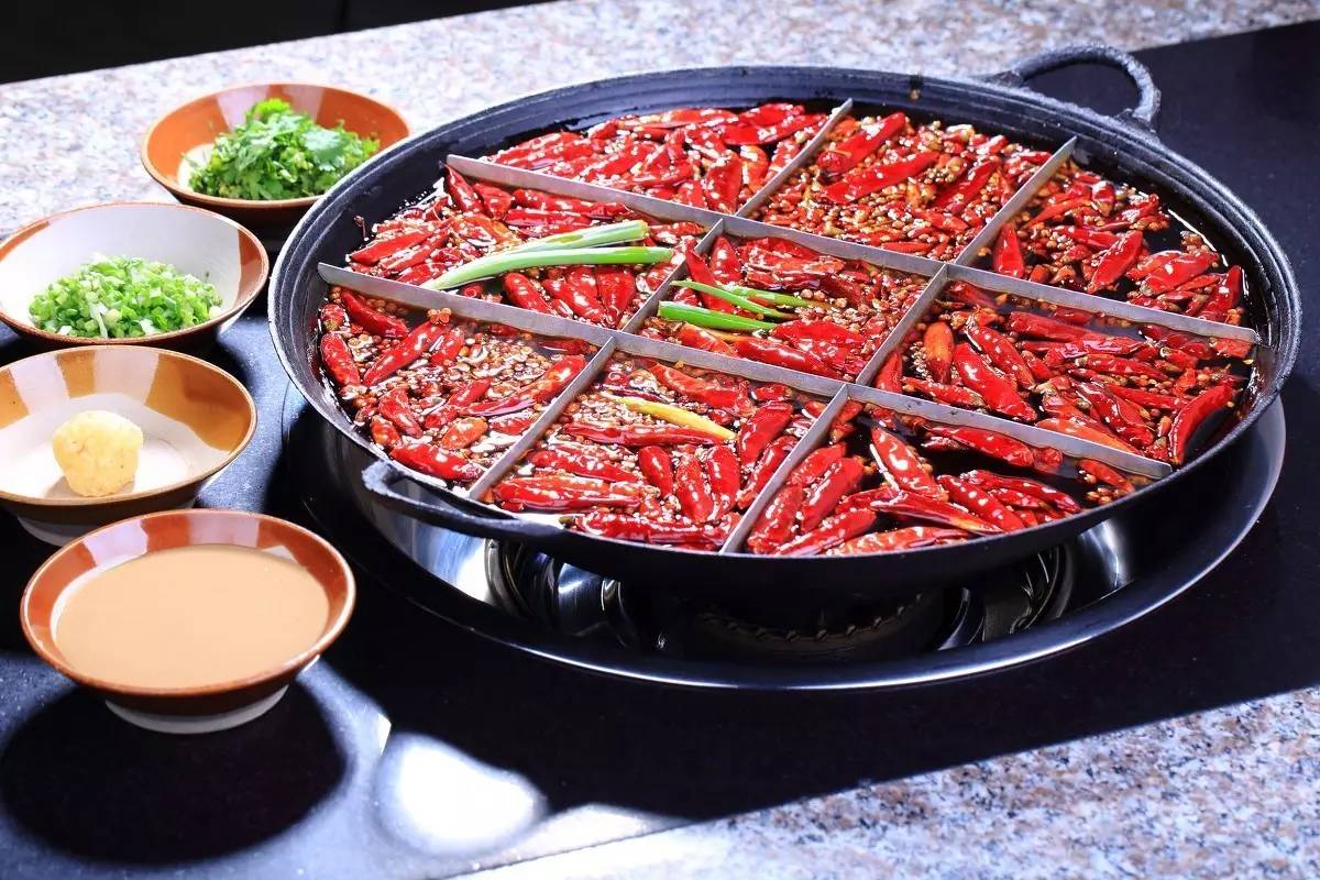 重慶清油火鍋底料廠(chǎng)家電話(huà)